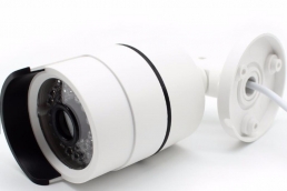 4MP POE Bullet IP Camera with 3.6mm wide angle lens and onvif IP66 